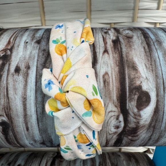 Lot of 2 custom, handmade, knotted headbands - Picture 4 of 9